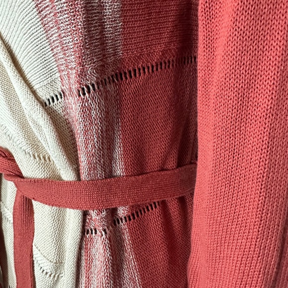 Cozy, Belted Wrap Cardigan by Ya Los Angeles Size Large - Picture 3 of 10